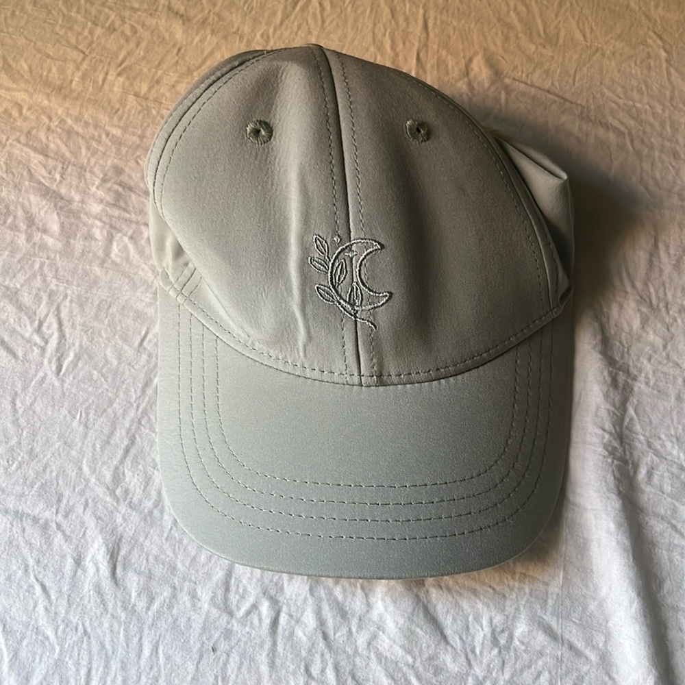 Blogilates Pony Tail Cap